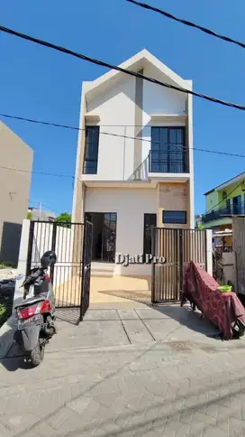 Ready Unit, Rumah Baru 2 Lantai Di Tambak Wedi Dekat Jembatan Suramadu