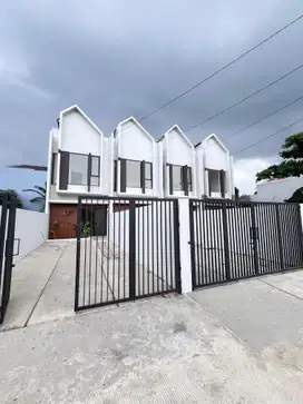 DIJUAL RUMAH DEKET TOL JATIASIH 800 JUTAAN SUPER LUAS