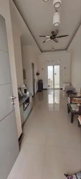 MURAH RUMAH 1 LANTAI SUDAH RENOVASI SIAP HUNI DEKAT PAKUWON CITY