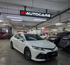 TOYOTA CAMRY 2.5 V AT 2021/2022