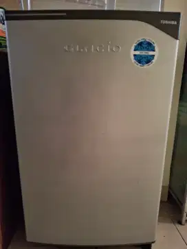 Kulkas Toshiba Glacio 1 Pintu