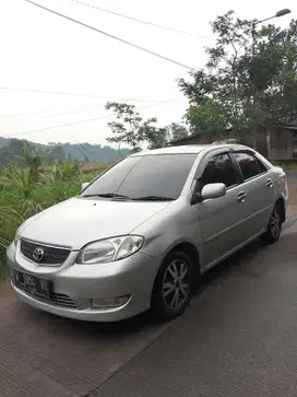 Toyota Vios 2004 Bensin