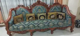 Sofa Jati Romawi Ukir