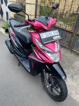 Honda Beat ECO Magenta 2017