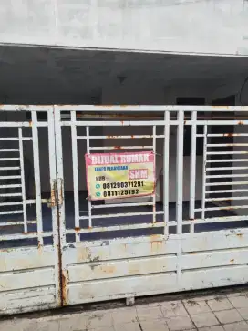 Dijual: Rumah Surabaya Barat