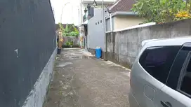 RUMAH KOS 2 LANTAI 10 KAMAR