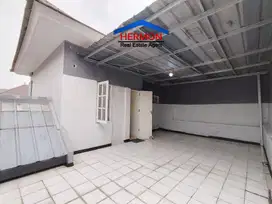DIJUAL CEPAT RUMAH DI KOTA WISATA , Nyaman Siap Huni &  NEGO MENARIK