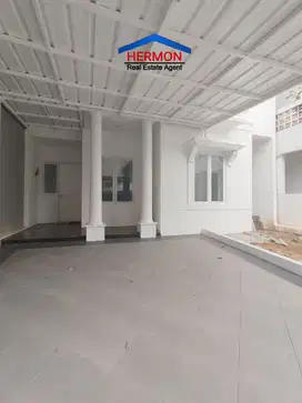 DIJUAL Rumah di Kota Wisata Mewah Cakep Nyaman seperti Rumah Baru
