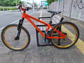 Sepeda Thrill Wreak 4 size M, 10 speed