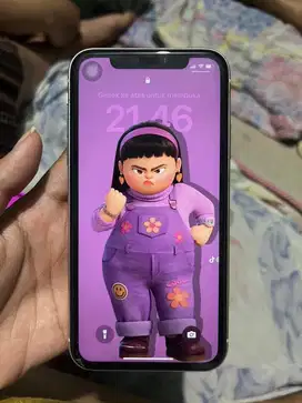 Iphone 11 sekend 64 GB