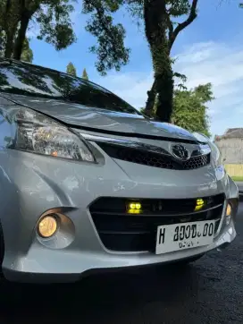 Toyota avanza veloz 2014 low km