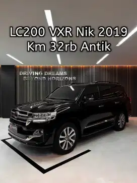 Toyota Land Cruiser VXR Full Spec 2019 Hitam B2157SMI LC LC200 Km32rb