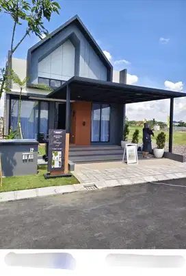 Rumah mewah Kahuripan Nirwana Selatan Surabaya