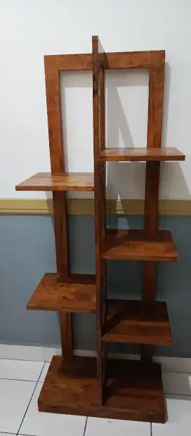 Rak Pajangan Buku Dan Lain Lain