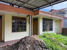 Dijual rumah hitung tanah di Muarasari Tegalega Bandung