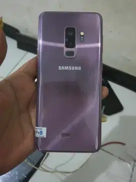 Samsung S9 Plus warna Ungu Istimewa