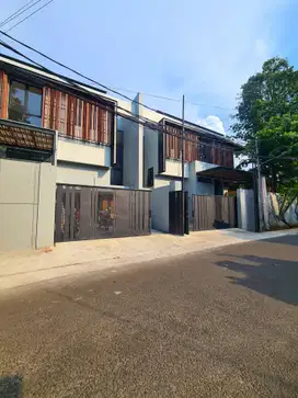 Rumah Kemang Dijual. Jalan Lebar. Bebas Banjir. NEGO sd DEAL