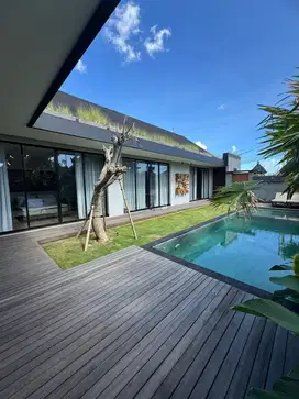 Villa baru padang linjong canggu