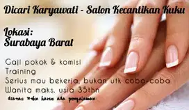 Lowongan pekerjaan di Nail Salon (kecantikan kuku)