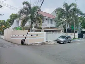 Dijual Rumah Lokasi cilandak,lok strategis