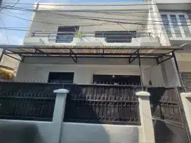 Rumah Tj Duren Jakbar 2Lt 77m2 4Kmr Kosongan
