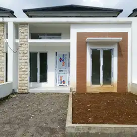 RUMAH SIAP HUNI 500 JUTAAN DEKAT STASIUN BOJONG DAN PEMDA CIBINONG