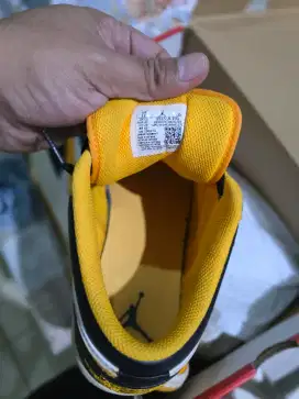 Sepatu Nike air jordan