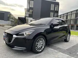 MAZDA 2 GT 2019/2020 HITAM KM 70rb TANGAN PERTAMA RAWATAN FULL ORI JOS