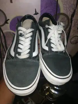 sepatu vans orginal size 39 Masih bagus kk