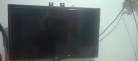 Tv led merk LG 24 inch+STB