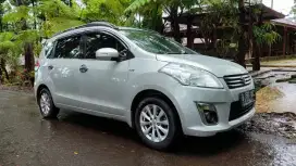 Dijual mobil bekas