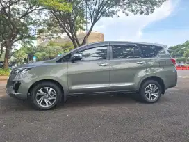 2017 Toyota INNOVA REBORN V 24 A/T DIESEL