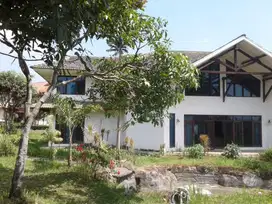DI JUAL CEPAT VILLA DIBAWAH NJOP