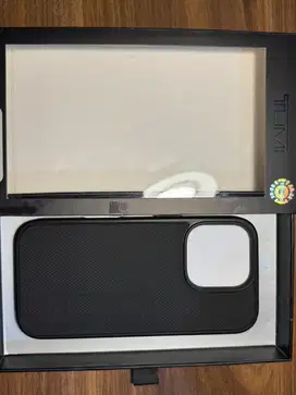 Casing TUMI 16pro Playworks