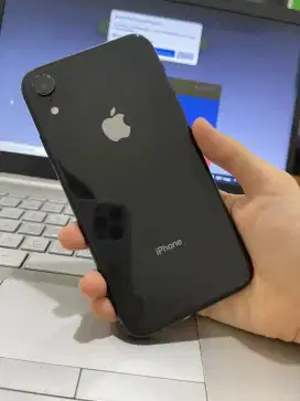 Iphone xr black 128GB ibox