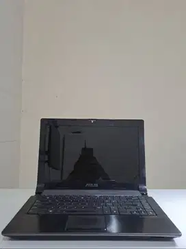 Laptop Gaming ASUS N43SL Core i7 NVIDIA GT 540M  8GB/640GB