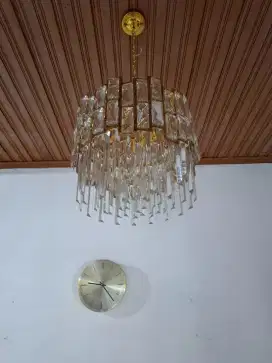 Lampu hias gantung kristal diameter 40 cm baru beli kondisi like new