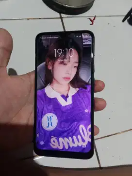 Xiaomi redmi 8 (4/64)