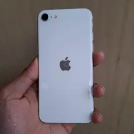 iPhone SE 2 2020 128Gb white sudah beacukai setara iBox