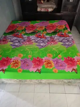Bismillah jual Ajja paket kasur dan lemari baju dan meja belajar