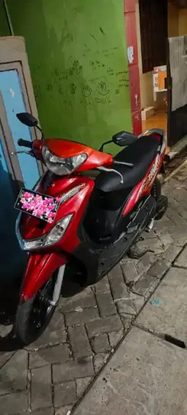 YAMAHA MIO KARBU 2010 MERAH MAROON