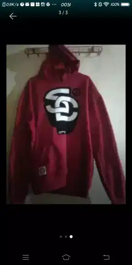 Jual 1 paket ( 1 jaket hoodie dan 1 sweater )
