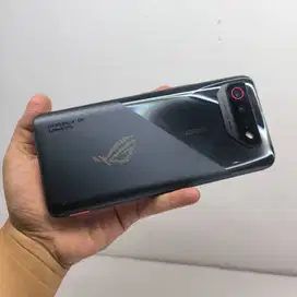 Asus ROG Phone 7 8/256gb 5G AMOLED 165HZ