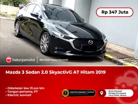 [ LOW KM ] Mazda 3 Mazda3 Sedan 2.0 SkyactivG AT Hitam 2019 2020
