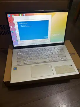 Asus vivobook 14 (A412F)