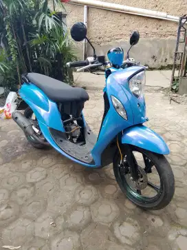 YAMAHA Fino 125
