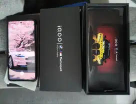 iQOO 11 Legend BMW Series 16/256 GB