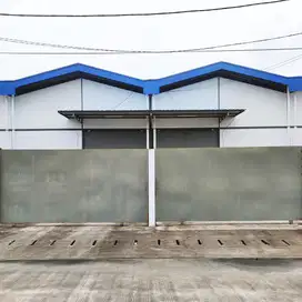 Disewakan Gudang Tangerang  Jalan Lebar Halaman Tertutup Dekat Bandara
