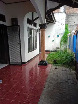 Dijual Rumah Di Bintaro Bebas banjir lokasi strategis Tanpa Perantara