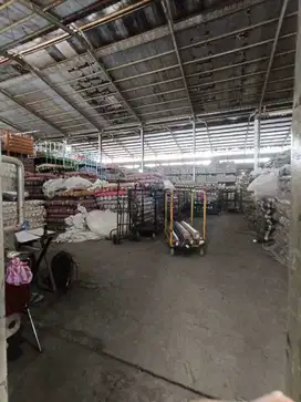 Gudang Besar harga Terjangkau Strategis Kapuk